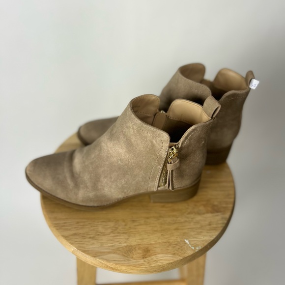 ⭐️SALE⭐️ Shayne - Ankle Booties - Picture 3 of 7
